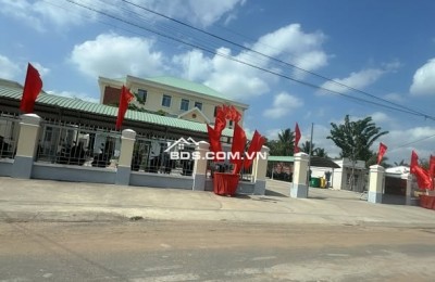 Bán 260m2 đất thổ cư đường oto gần UB Phước Thạnh,nay là phường Phú Tân